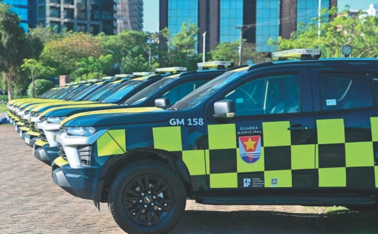 Guarda de Vitória recebe 16 viaturas e 180 pistolas