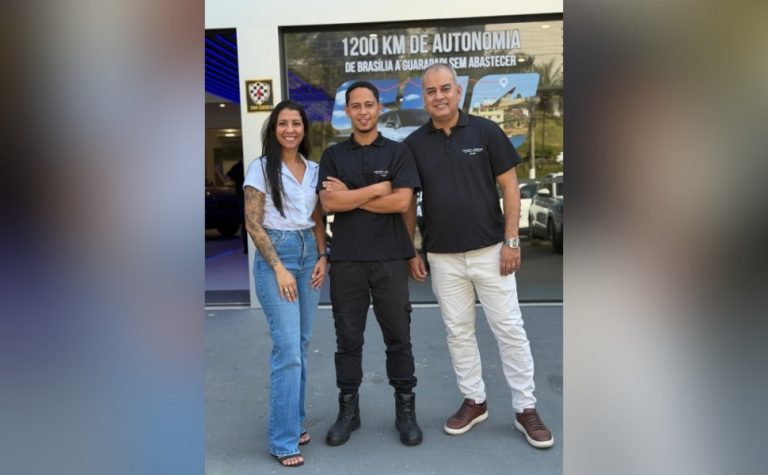 Mecânico capixaba vence competição nacional de montadora e vai à China