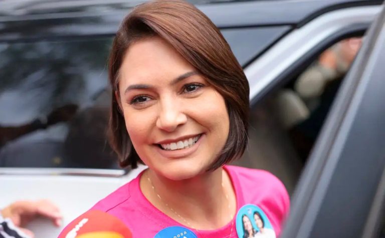 Michelle Bolsonaro é eleita senadora pelo Distrito Federal