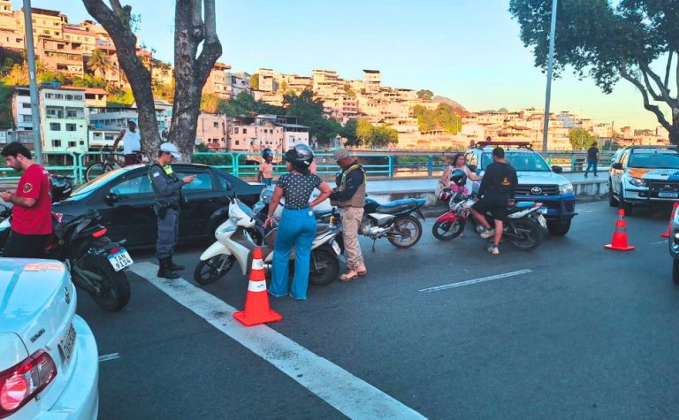 Polícia registra 95 flagrantes de ultrapassagem proibida em rodovias no ES
