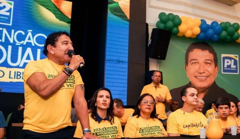 Qual será o custo do apoio de Flávio Bolsonaro a Pazolini?