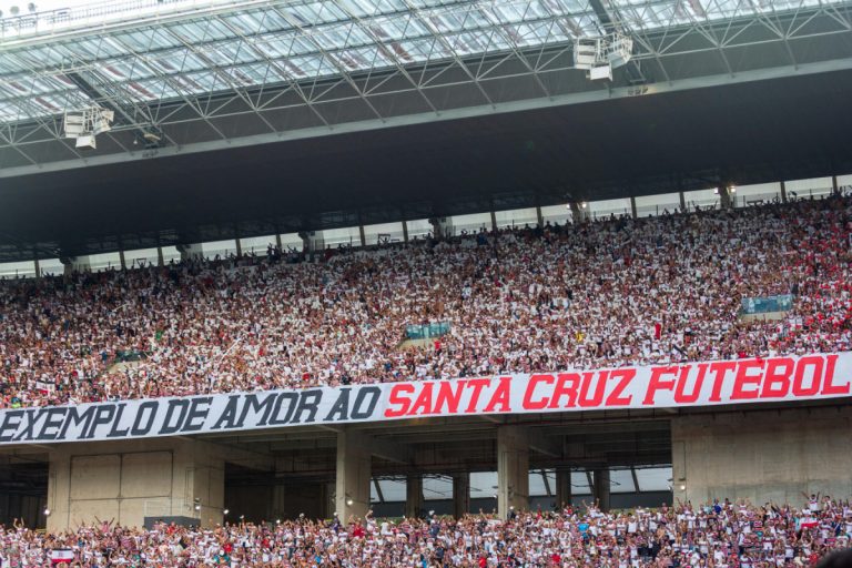 Santa Cruz terá casa cheia na Arena de Pernambuco para jogo do acesso