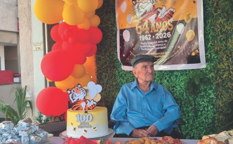 Seu Dino, do Tigrão de Guarapari, faz 100 anos